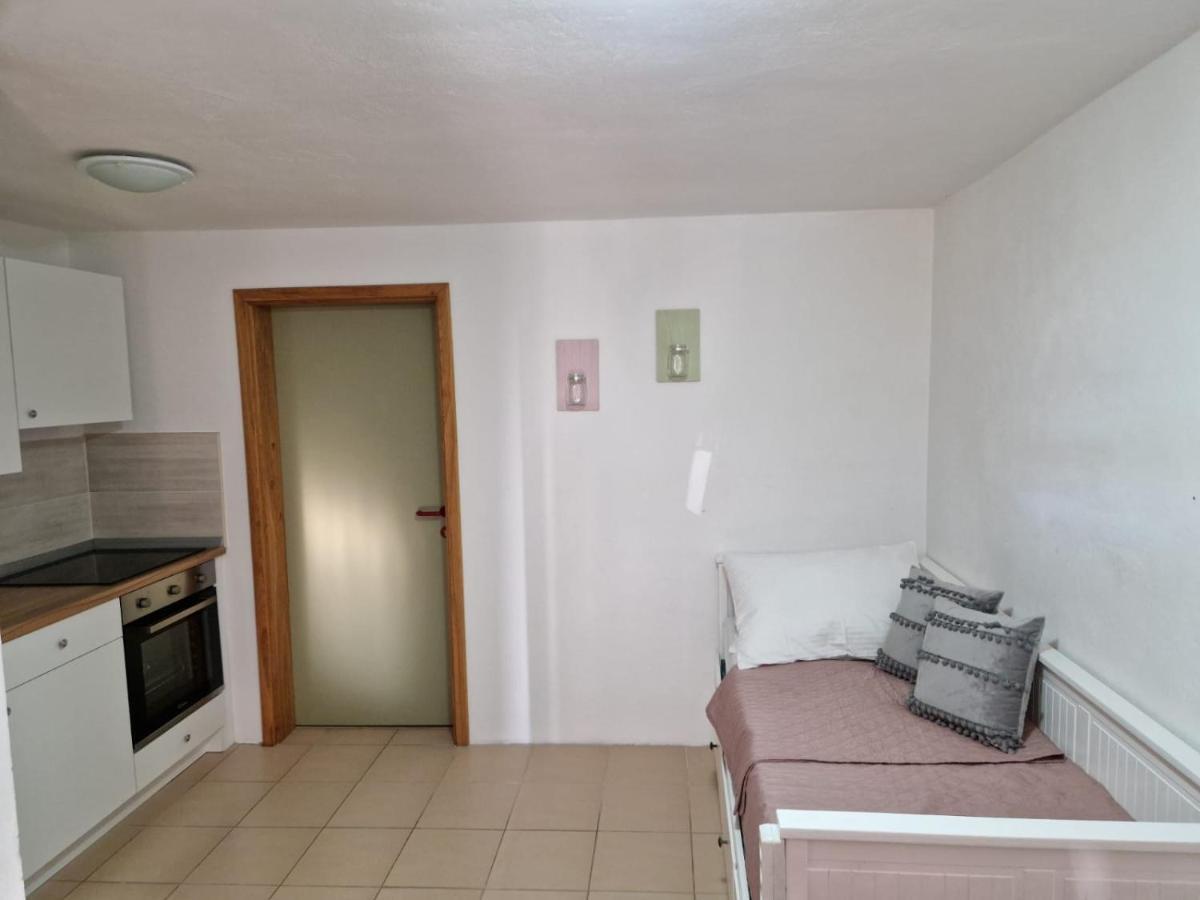 Apartment Misic Rtina Luaran gambar