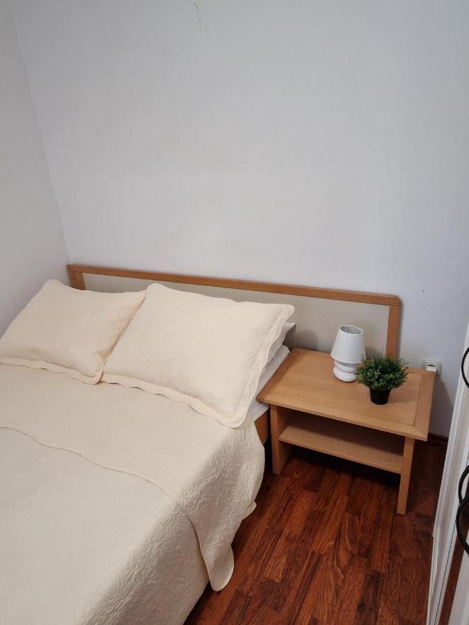 Apartment Misic Rtina Luaran gambar